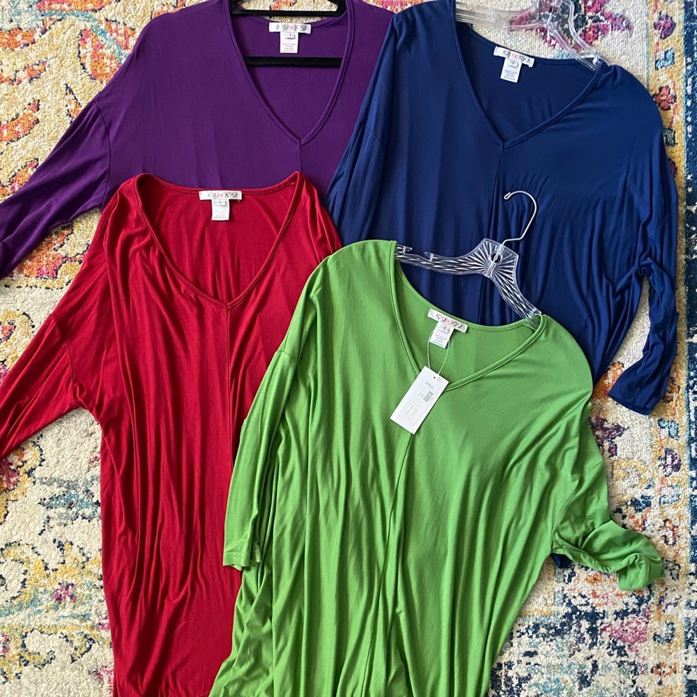 Joy Joy tunics size small